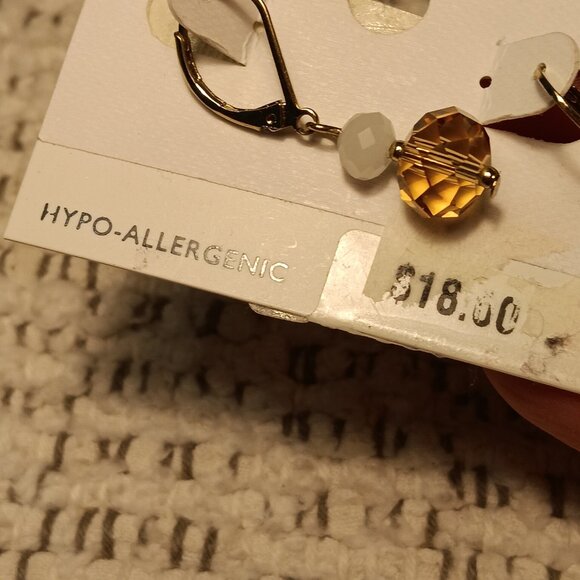 Charter Club faceted champagne & milk color beads dainty dangle earrings NWT - Picture 5 of 6